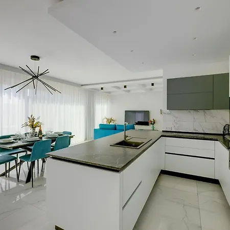 Super Luxury Penthouse With Hot Tub And Pool Appartement *